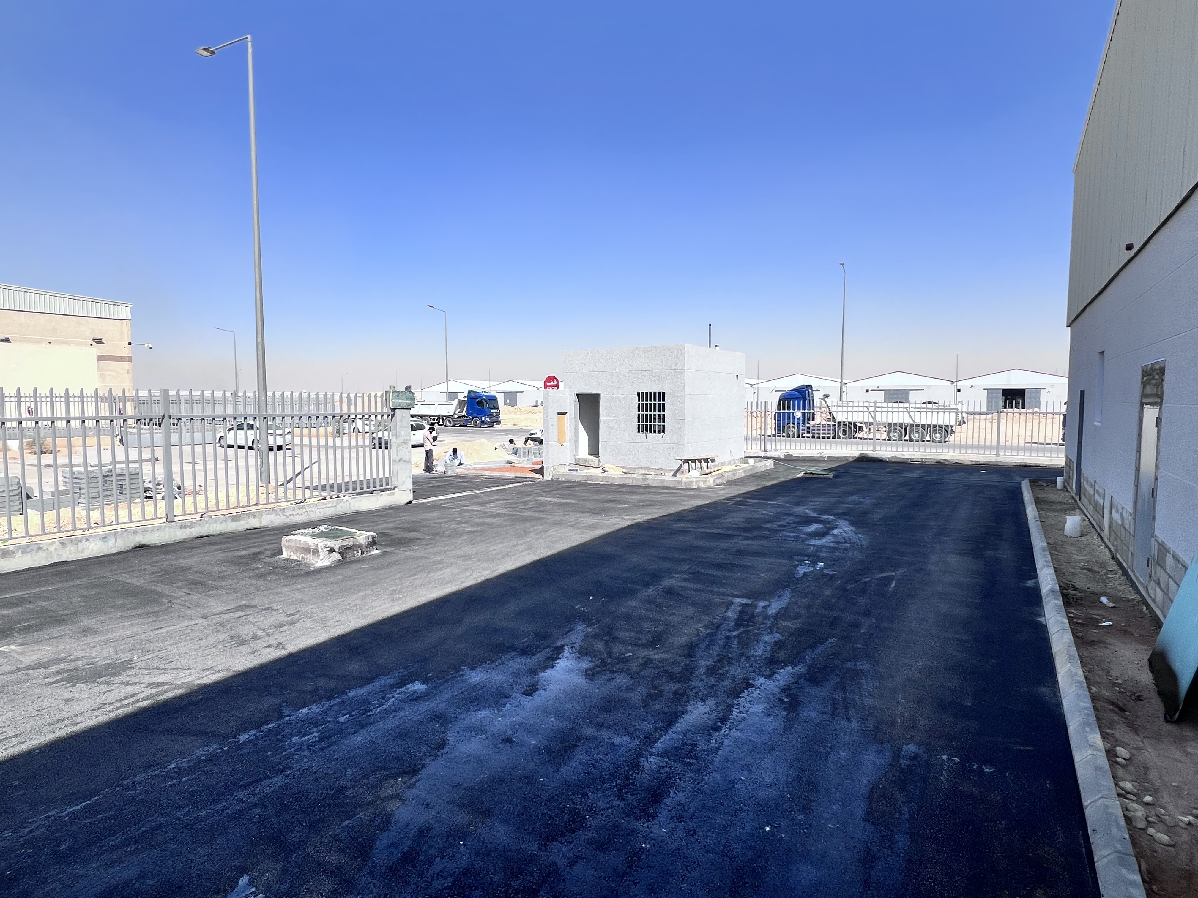 أعمال الرصف الأسفلتي المقاوم للحرارة